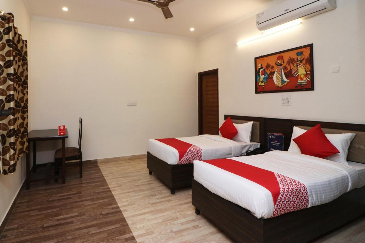 Nest Residency Faridabad Esterno foto