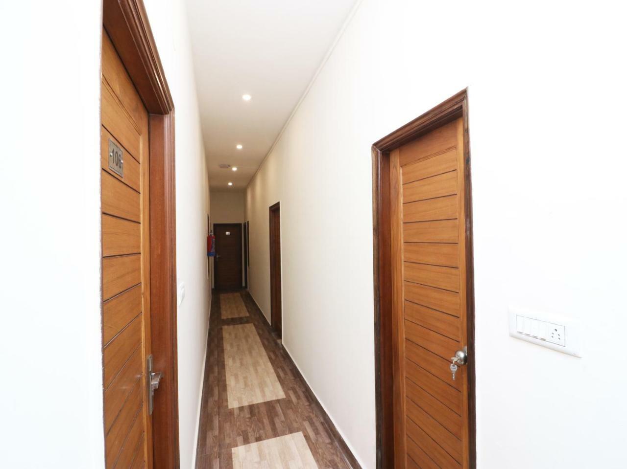 Nest Residency Faridabad Esterno foto