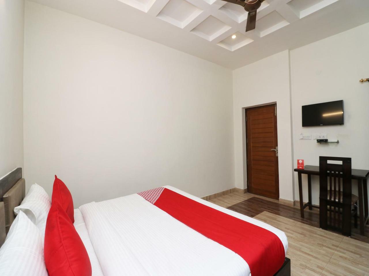Nest Residency Faridabad Esterno foto