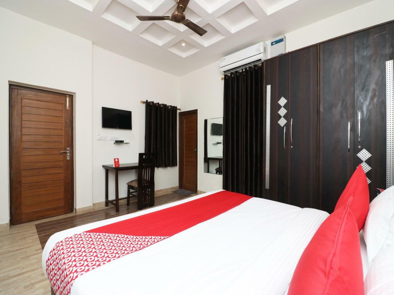 Nest Residency Faridabad Esterno foto